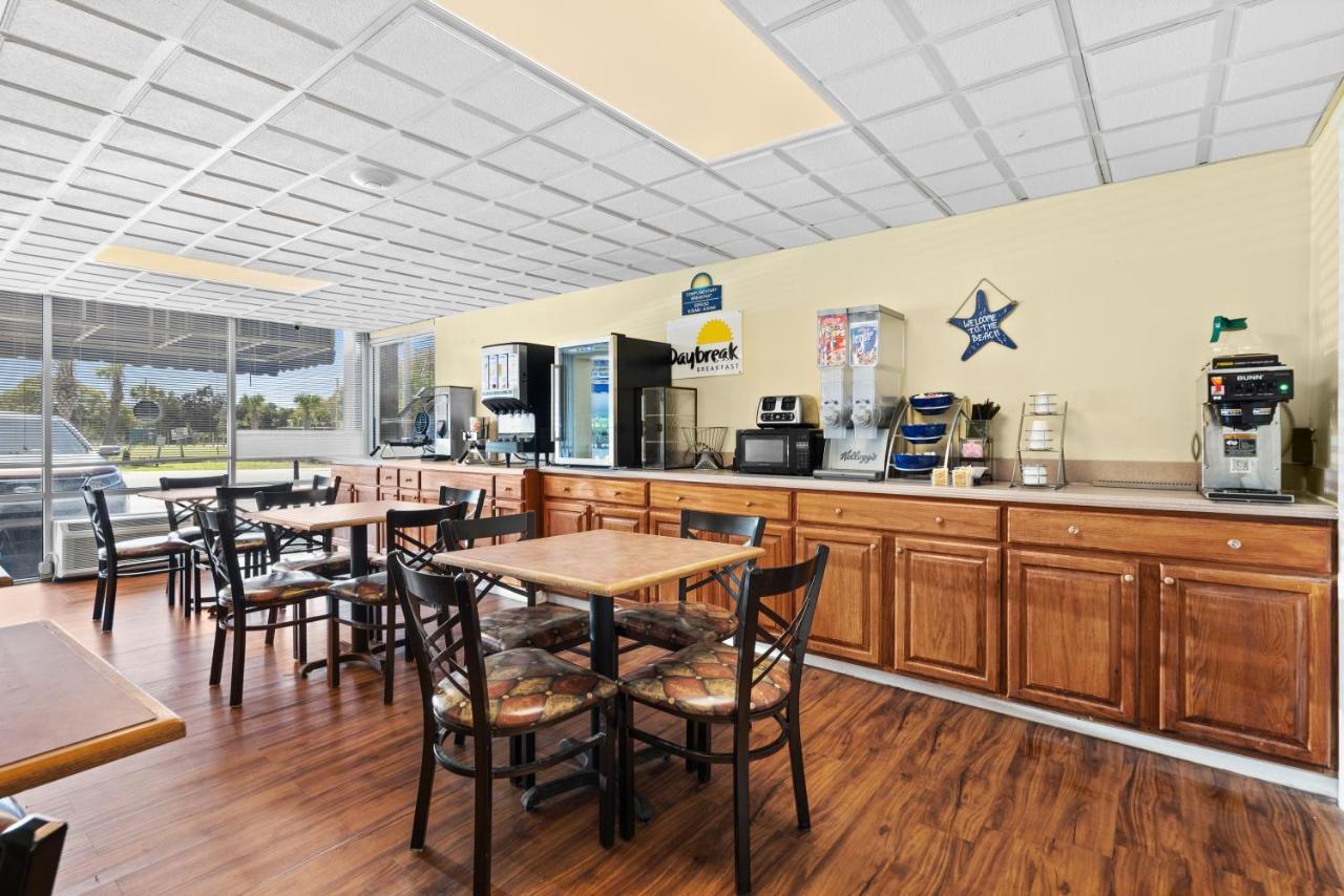 Days Inn By Wyndham Myrtle Beach-Grand Strand Exterior photo