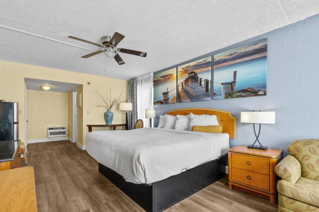 Days Inn By Wyndham Myrtle Beach-Grand Strand Exterior photo